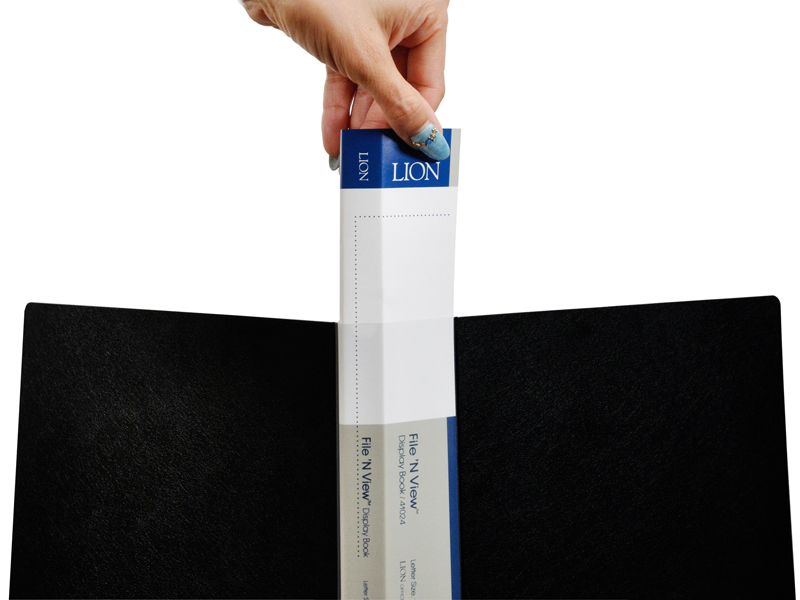 Avery® Flexi-View® Presentation Book, 24 Non-Stick Pages, 1 Black