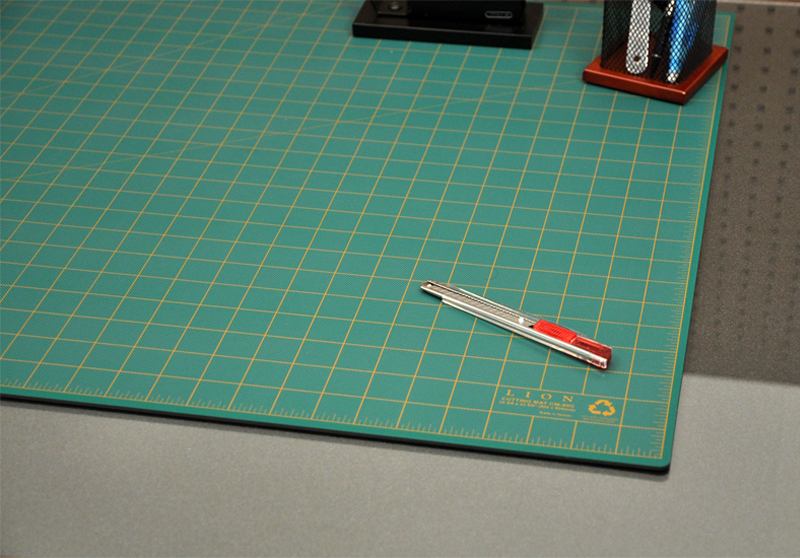 Large online cutting mat