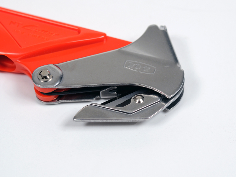 Optisafe Safety Box Cutter