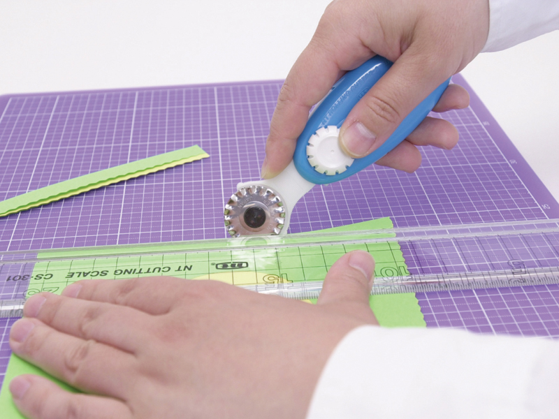 Retractable Blade Rotary Wave Cutter